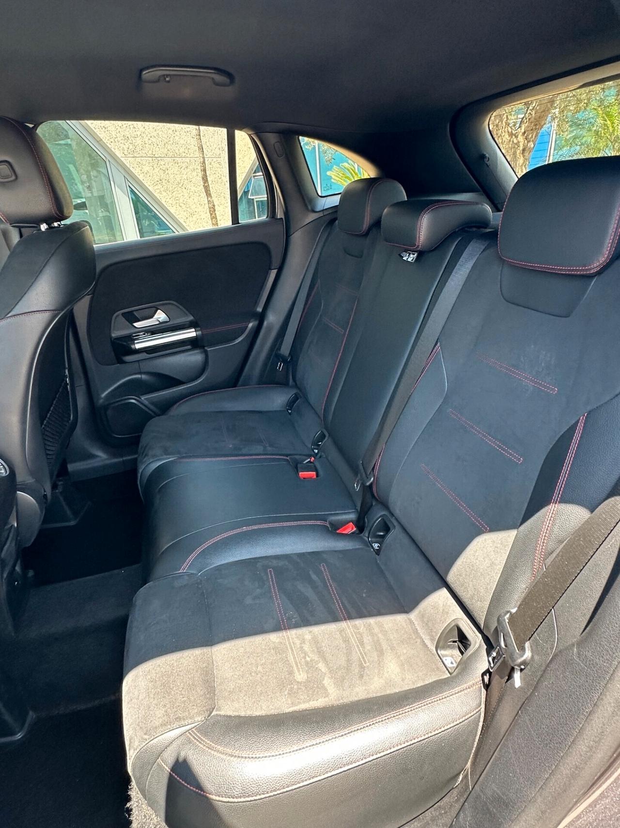 Mercedes-Benz GLA 250 e phev Premium OFFERTA T-STOCK PREZZO IMPERDIBILE