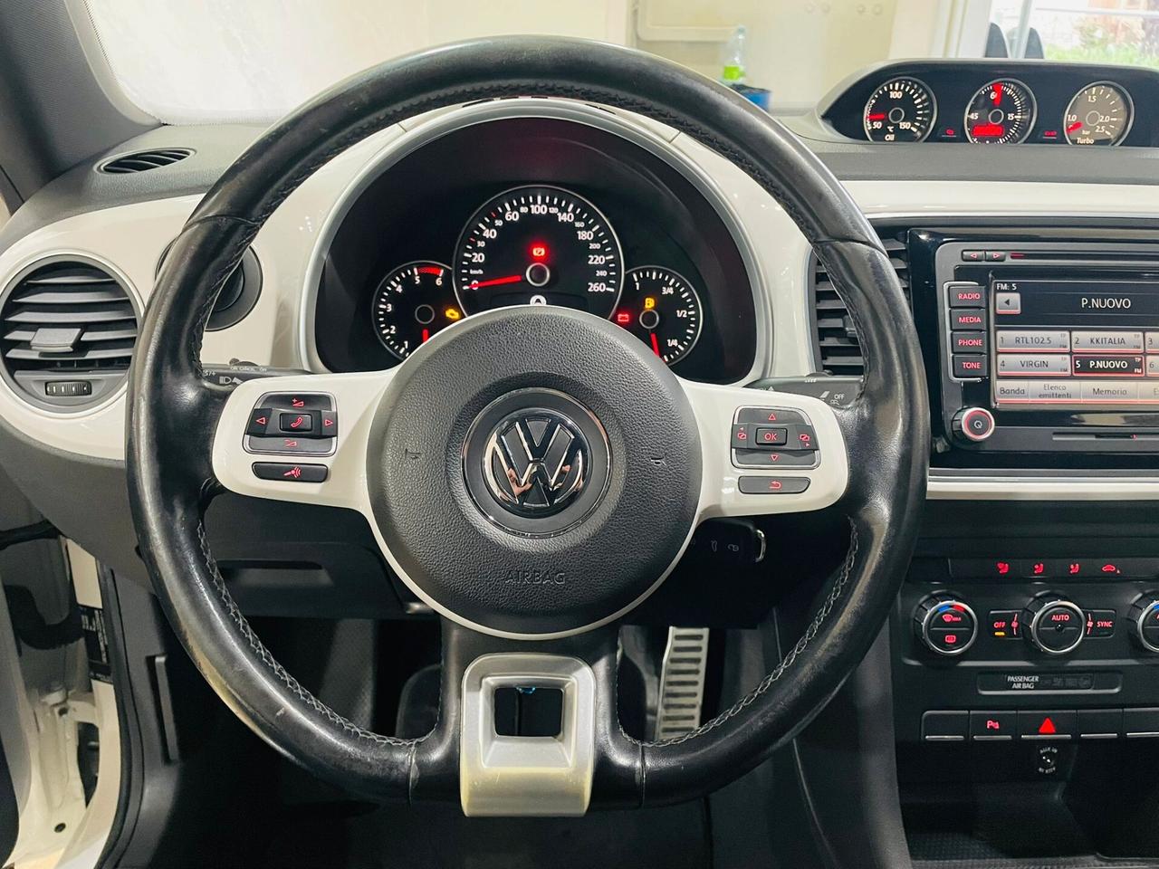 Volkswagen Maggiolino 1.6 TDI Design