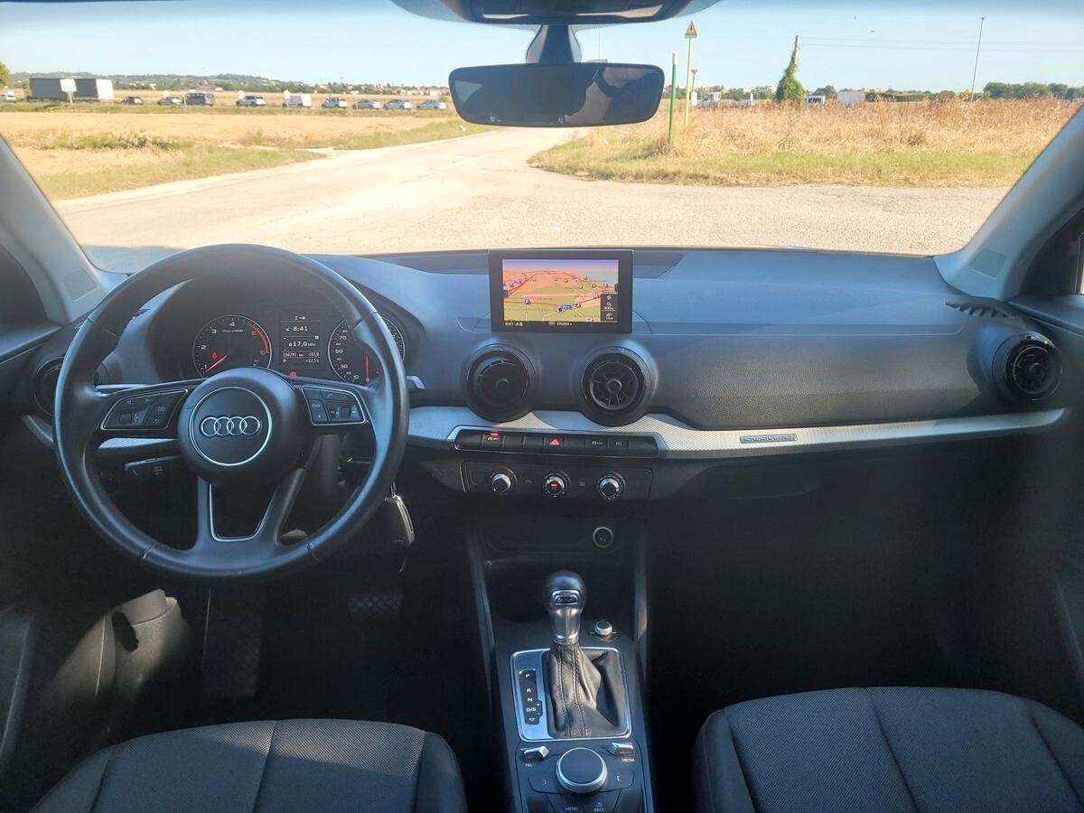 Audi Q2 2.0 TDI quattro S tronic Business