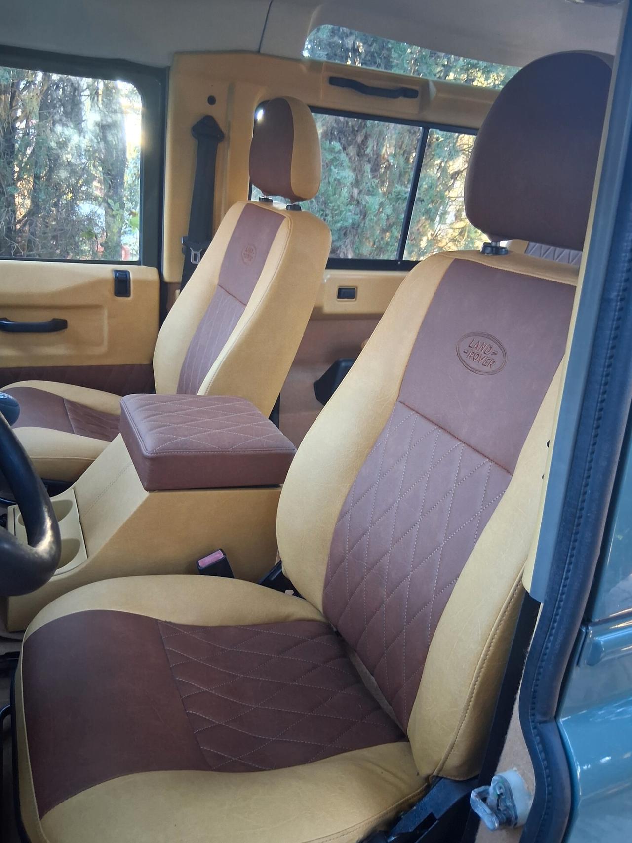 Land Rover Defender 90 2.4 TD4 Station Wagon