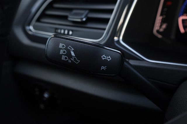 VOLKSWAGEN T-Roc 1.5 TSI ACT DSG Sport BlueMotion Technology