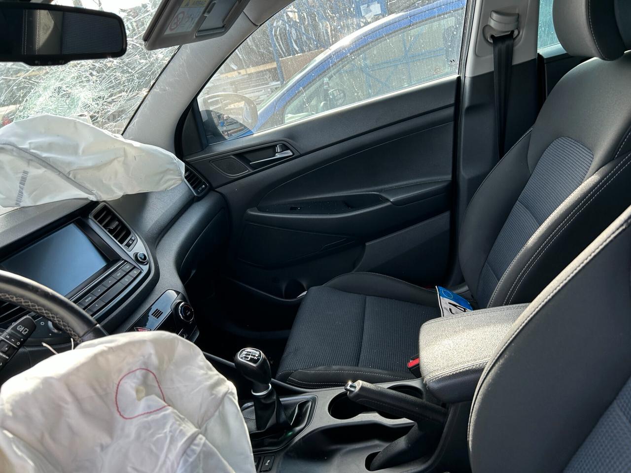 Hyundai Tucson 1.7 CRDi Sound Edition