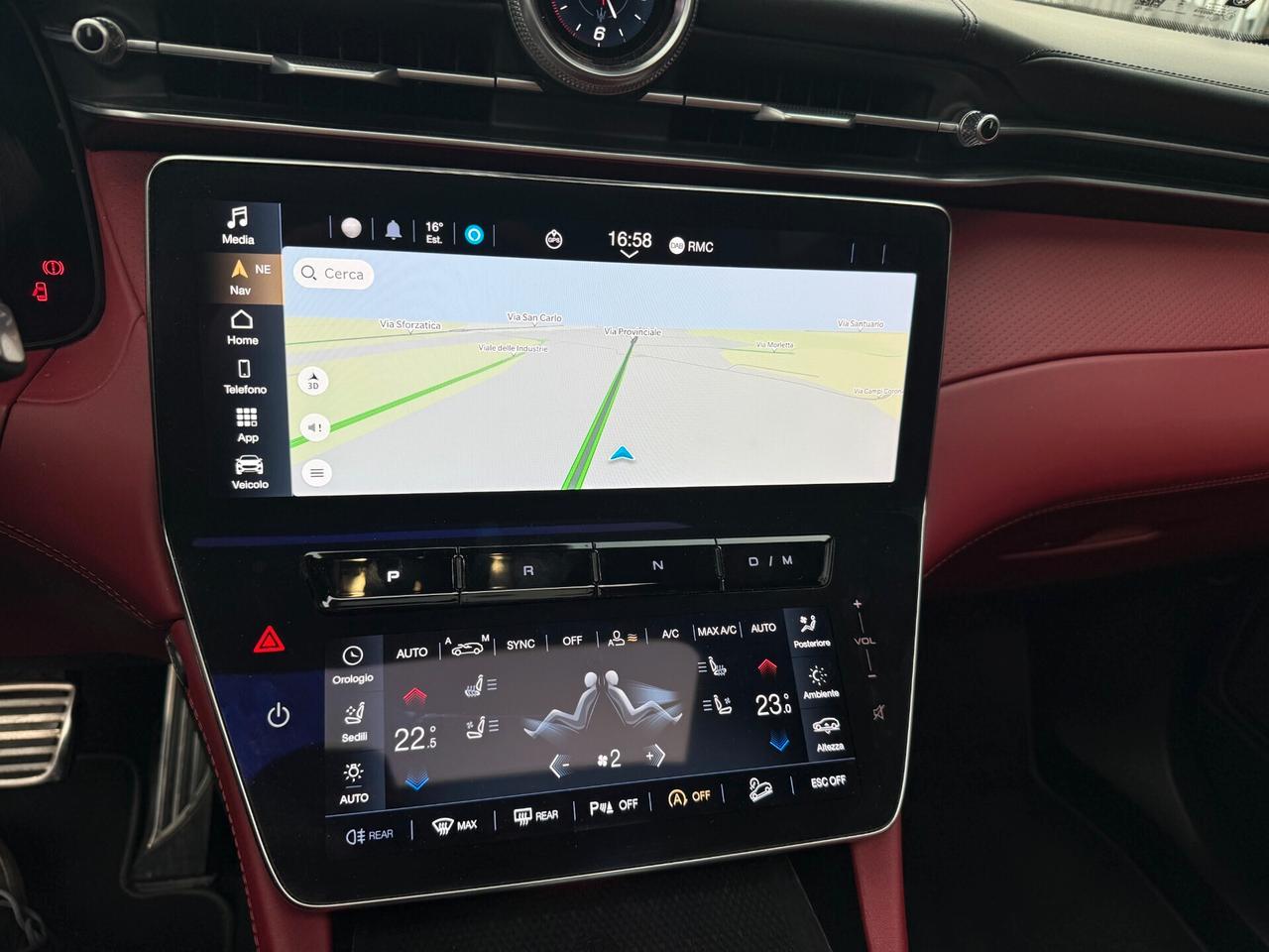 Maserati Grecale Grecale 2.0 mhev Modena 330cv auto Elettrica/Benzina