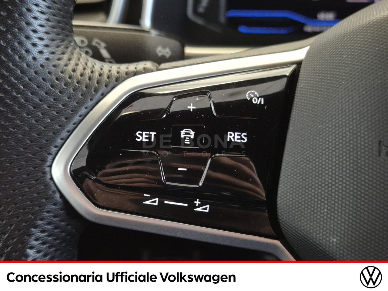 Volkswagen T-Roc 1.5 tsi r-line