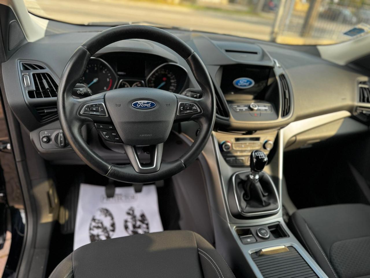 Ford Kuga 1.5 TDCI 120 CV S&S 2WD Titanium