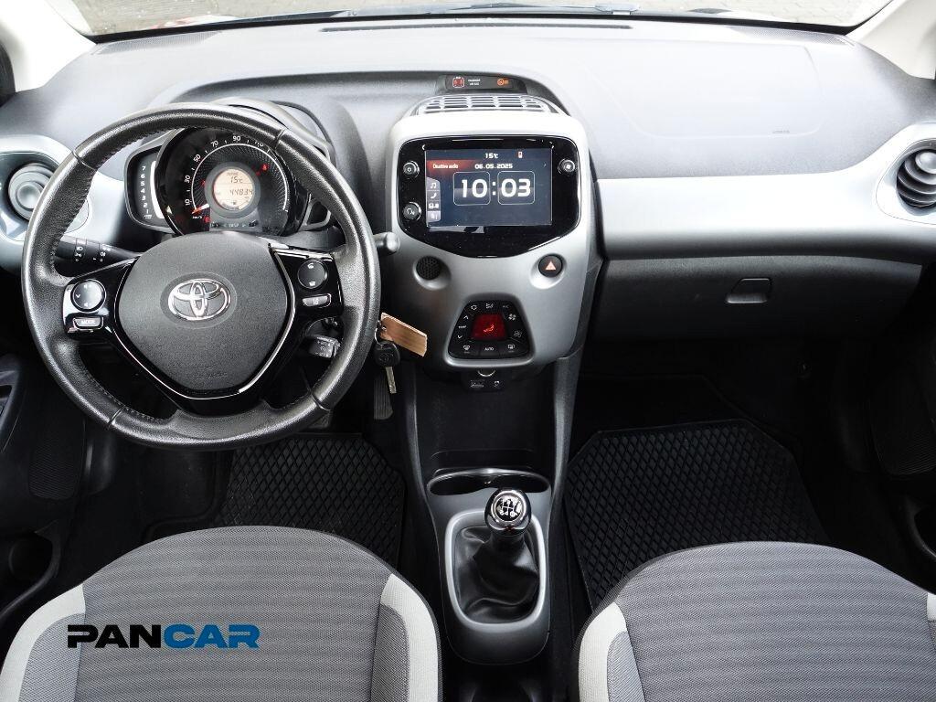 Toyota Aygo Connect 1.0 VVT-i 72 CV 5 porte x-play
