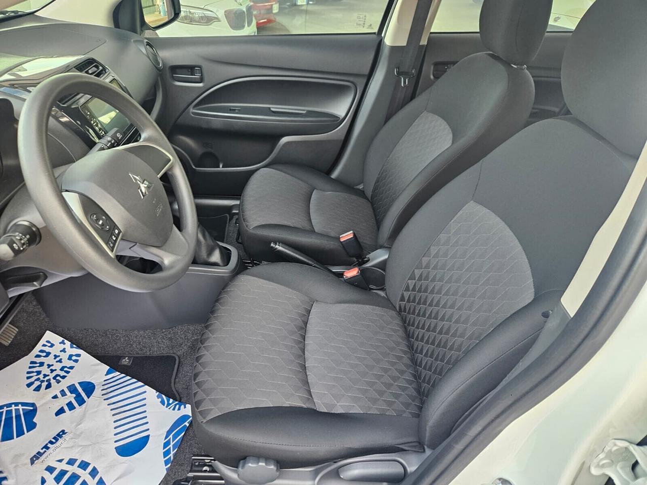 Mitsubishi Space Star 1.2 Invite SDA