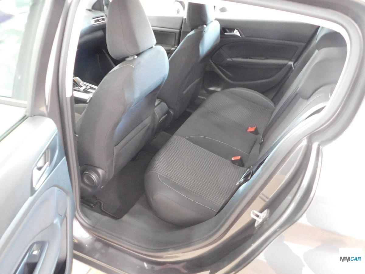 PEUGEOT - 308 - BlueHDi 130 EAT6 S&S Business