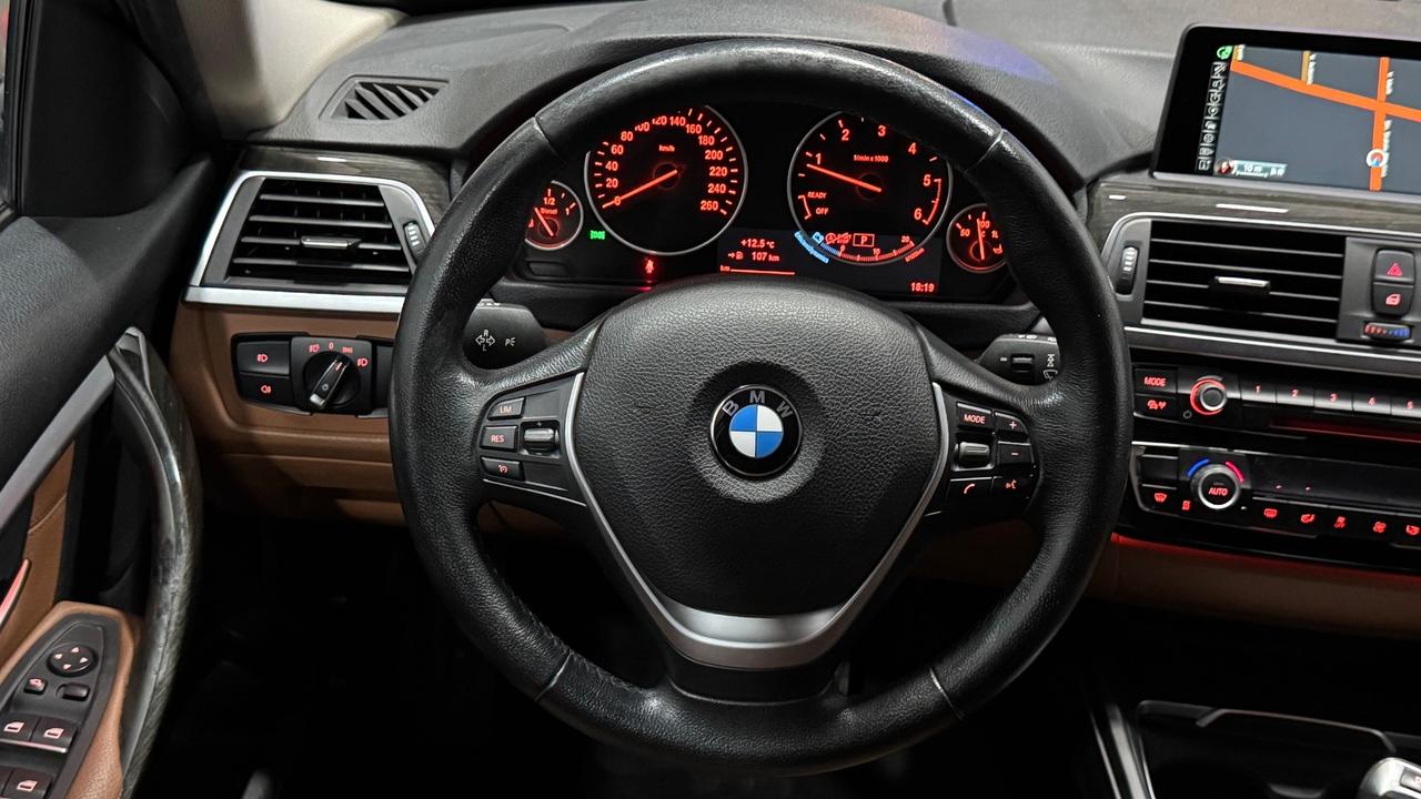 Bmw Serie 3 318d Touring Luxury