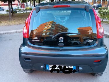 Peugeot 107 1.0 68CV 5p. Plaisir