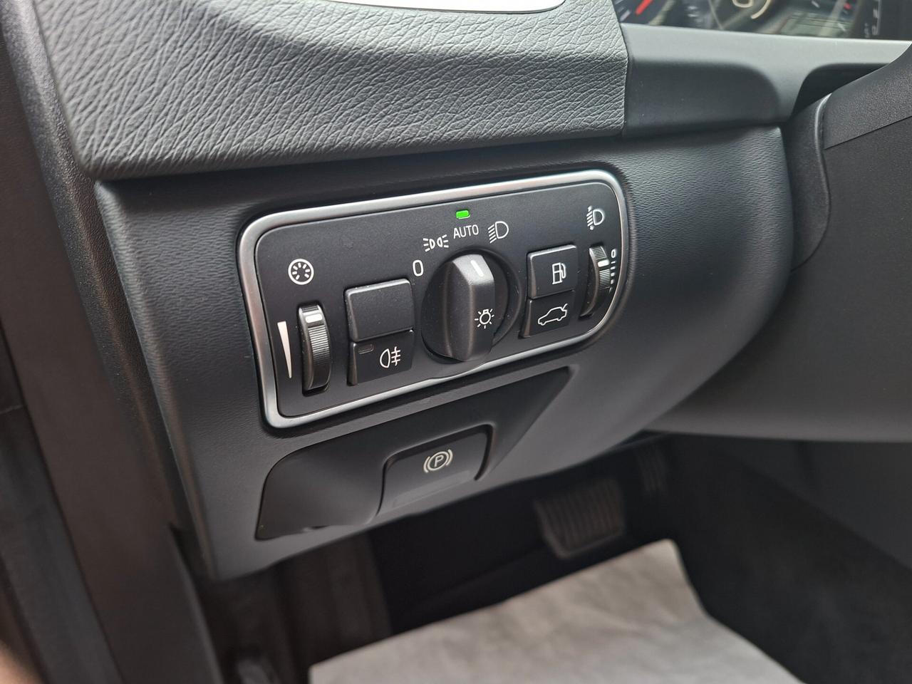 Volvo V60 2.0 d2 Dynamic N1 *IVA INCLUSA*