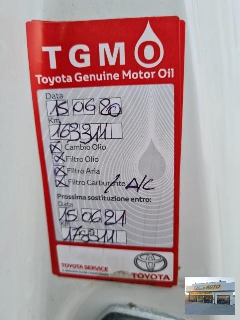 TOYOTA iQ -1.0 Benzina-Automatica-Neopatentati