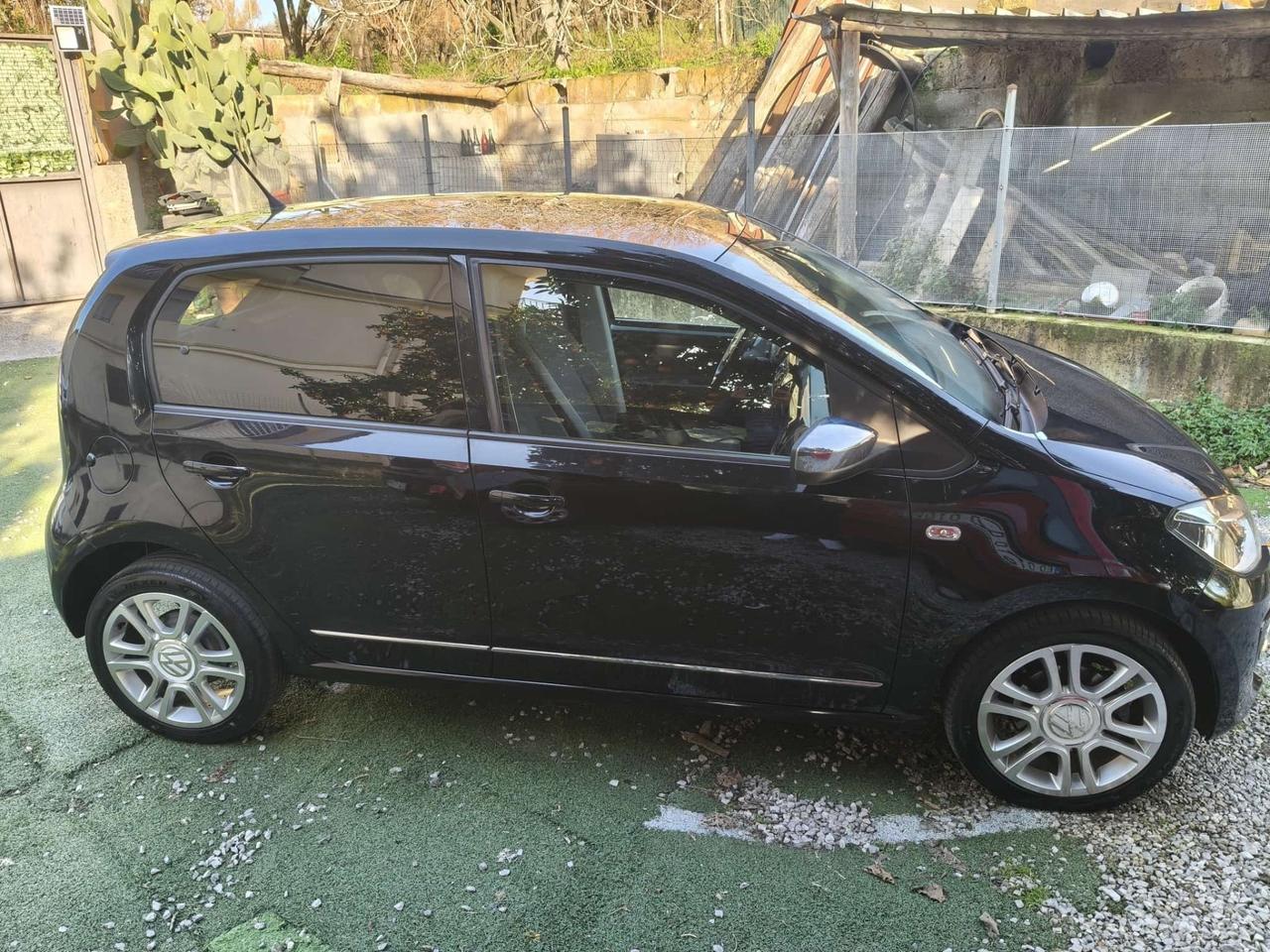 VOLKSWAGEN UP 1000 A METANO 5P FULL OPTIONAL