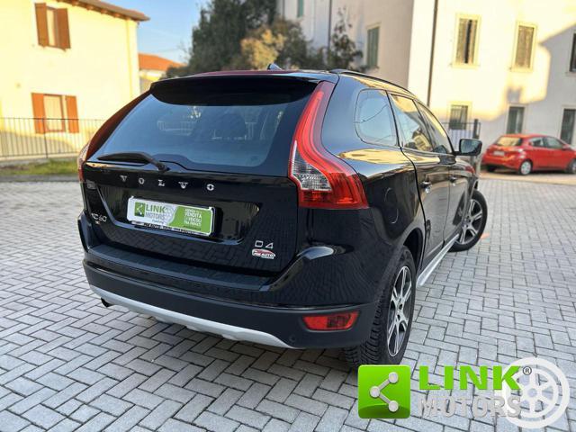 VOLVO XC60 D4 AWD Geartronic Summum