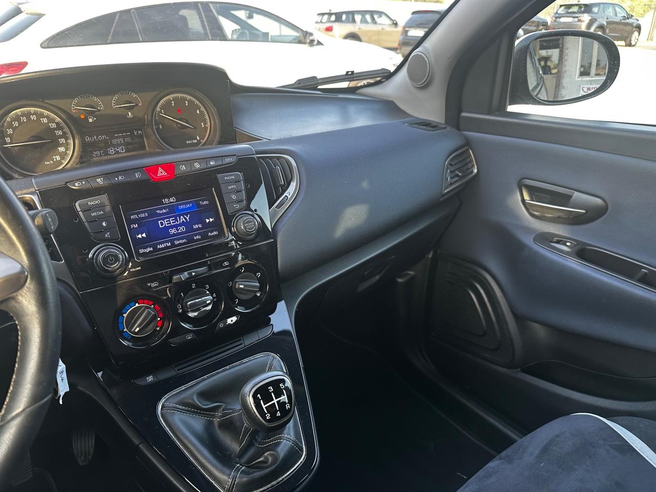 Lancia Ypsilon 1.3 MJT 16V 95 CV 5 porte S&S Mya