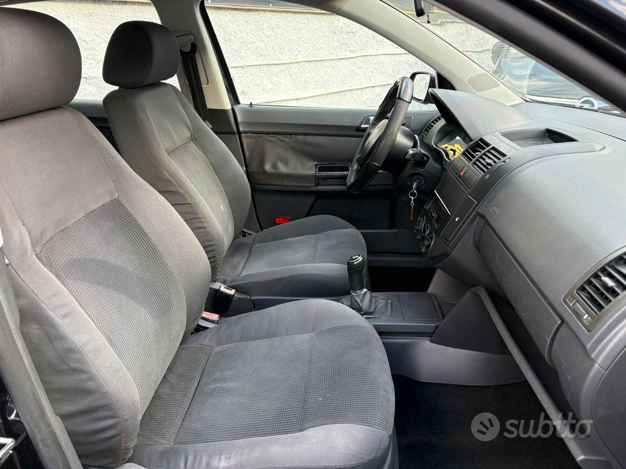 VOLKSWAGEN POLO 1.4 TDI COMFORTLINE (70CV) 5P