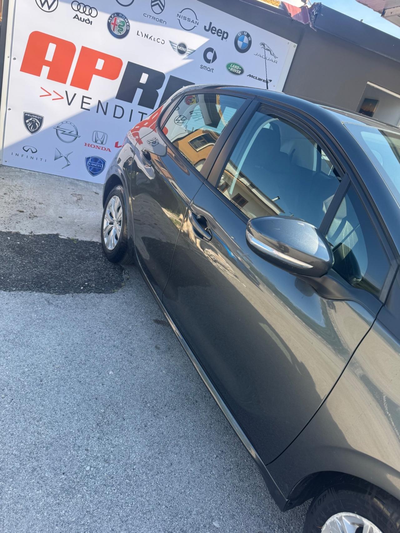 Peugeot 208 1.0 VTi 68 CV 5 porte Access