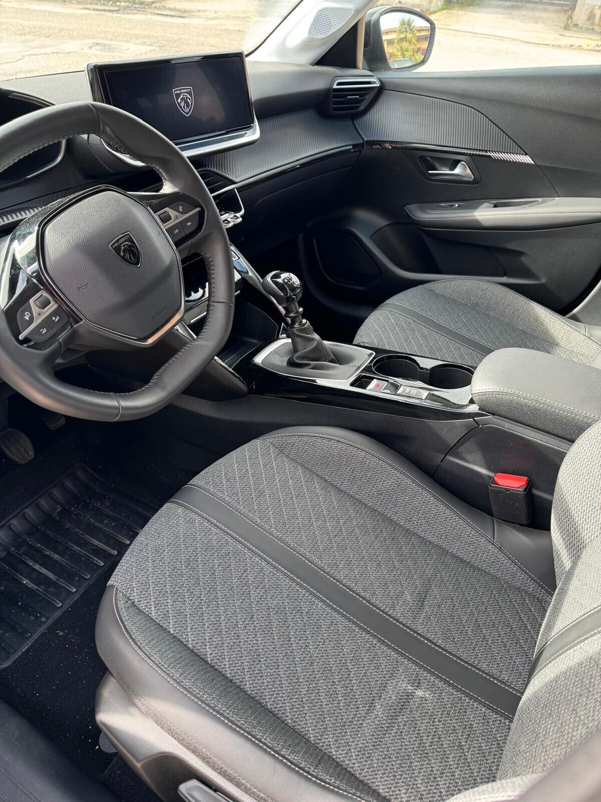 Peugeot 208 PureTech 100 Stop&Start 5 porte Allure