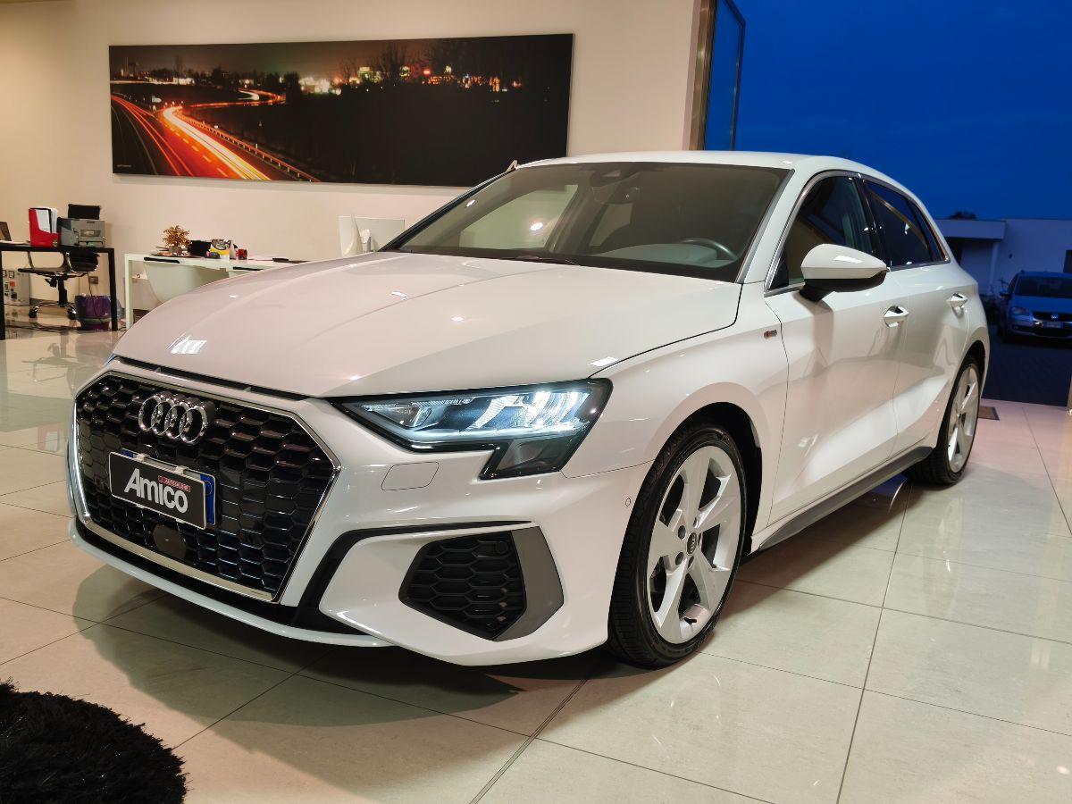 AUDI A3 SPB Sportback 2.0 TDI 116 CV S-tronic S-line Cockpit/18'/Led