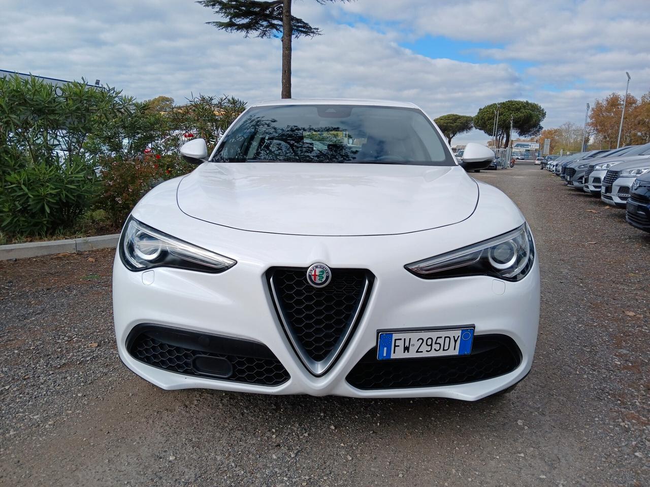 Alfa Romeo Stelvio 2.2 Turbodiesel 210 CV AT8 Q4