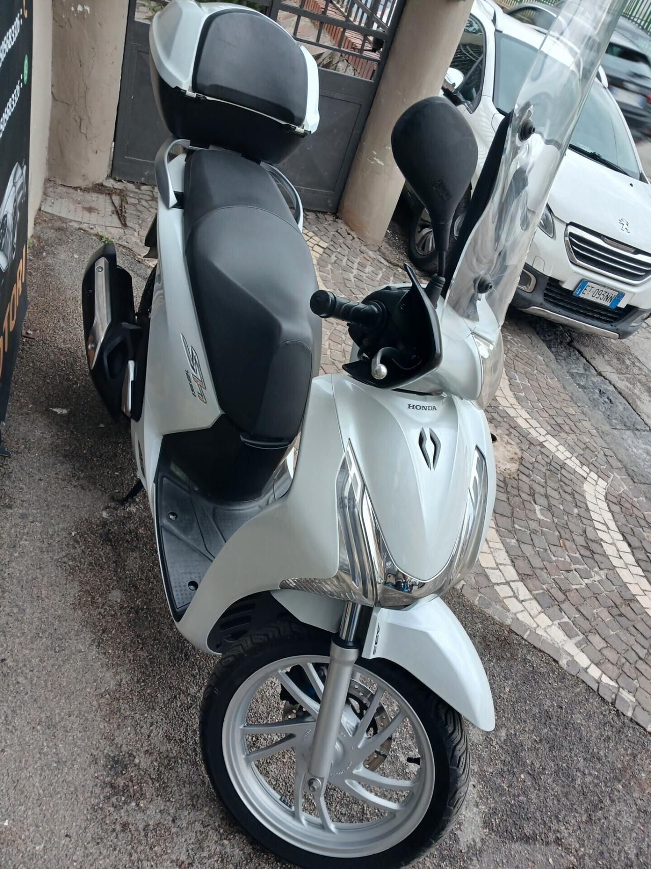 Honda SH 125 ABS GARANTITO 12 MESI