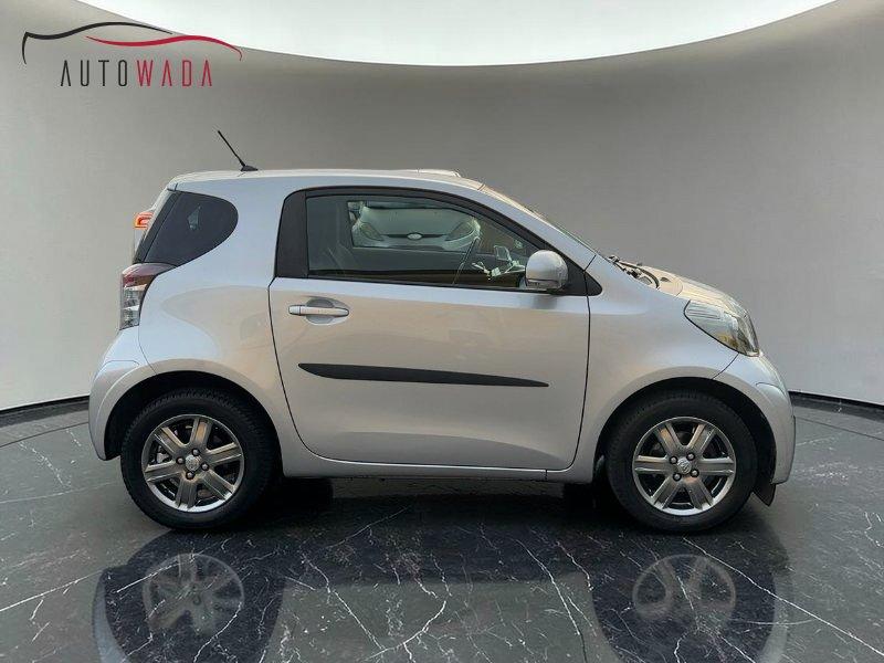 Toyota iQ 1.0 Sol