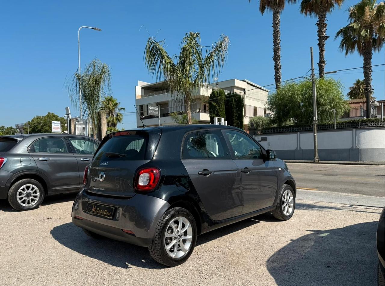 Smart ForFour