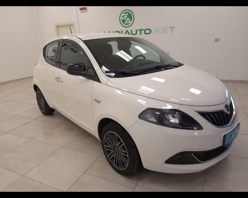 Lancia Ypsilon III 2021 1.0 firefly hybrid Gold s&s 70cv