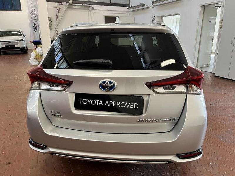 Toyota Auris Hybrid Lounge Touring Sports