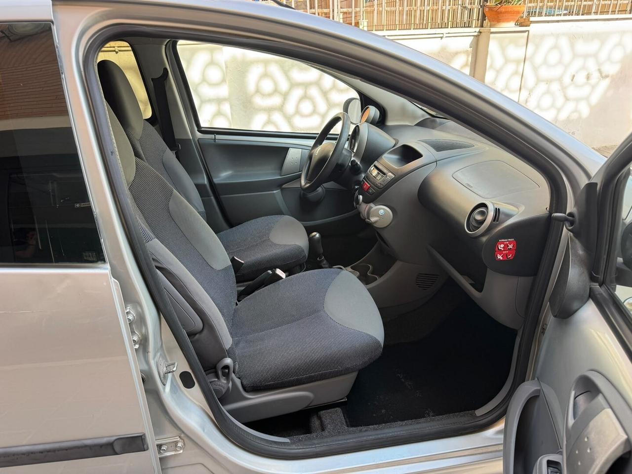PEUGEOT 107 1.4 HDi 5 porte Sweet Years