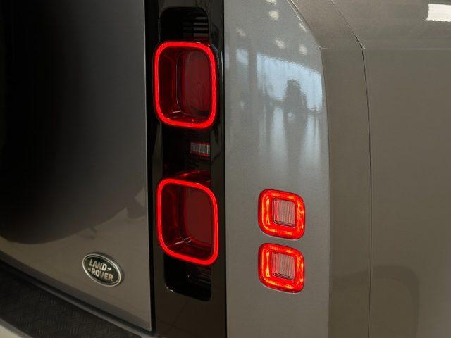 LAND ROVER Defender 110 3.0D I6 200 CV AWD Auto SE