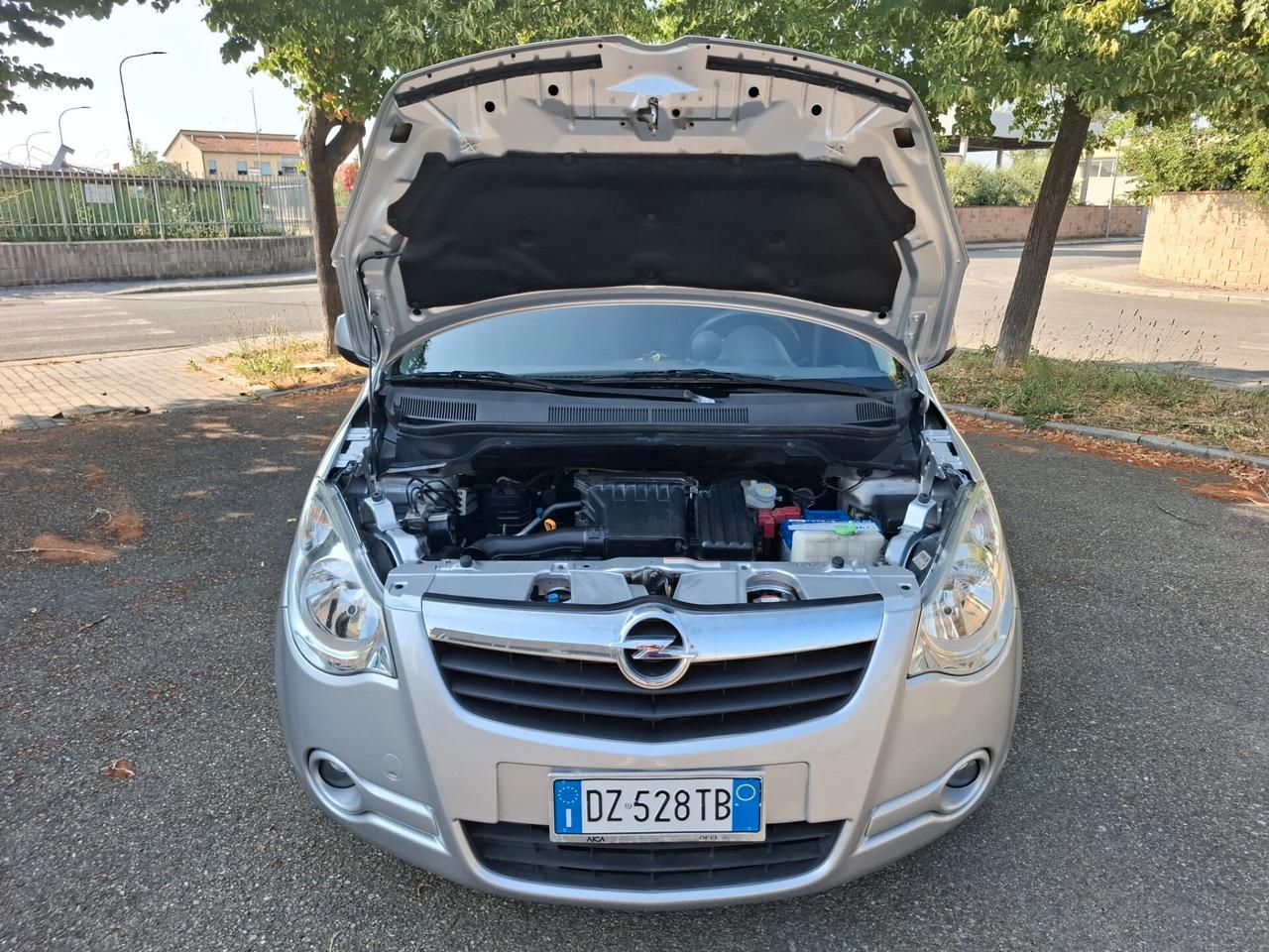 Opel Agila 1.2 SOLO 99.000 KM PER NEOPATENTATI