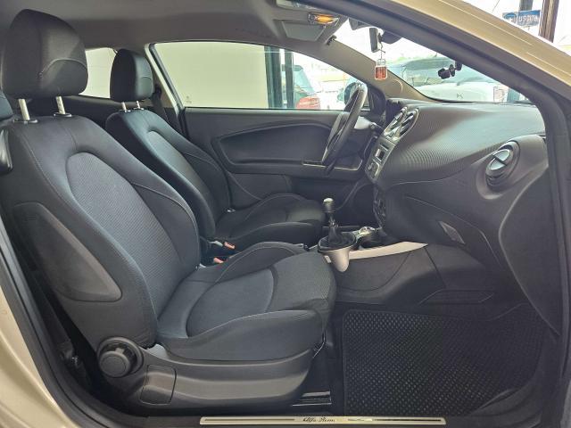 Alfa Romeo MiTo 1.3 jtdm Upload S / NEOPATENTATI