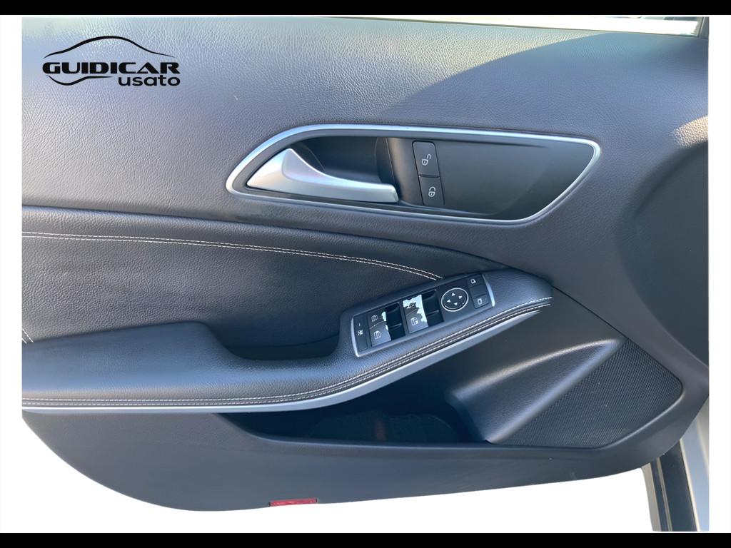 Mercedes-Benz GLA-X156 2014 - GLA 200 d (cdi) Sport