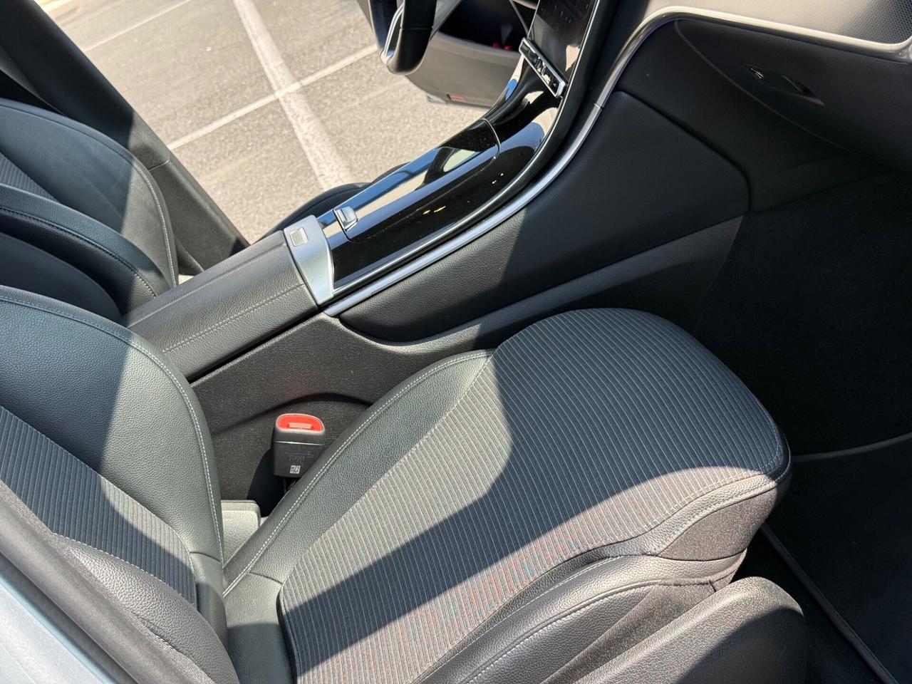 Mercedes-benz GLC 220 d 4Matic Mild Hybrid Advanced-PERMUTABILE