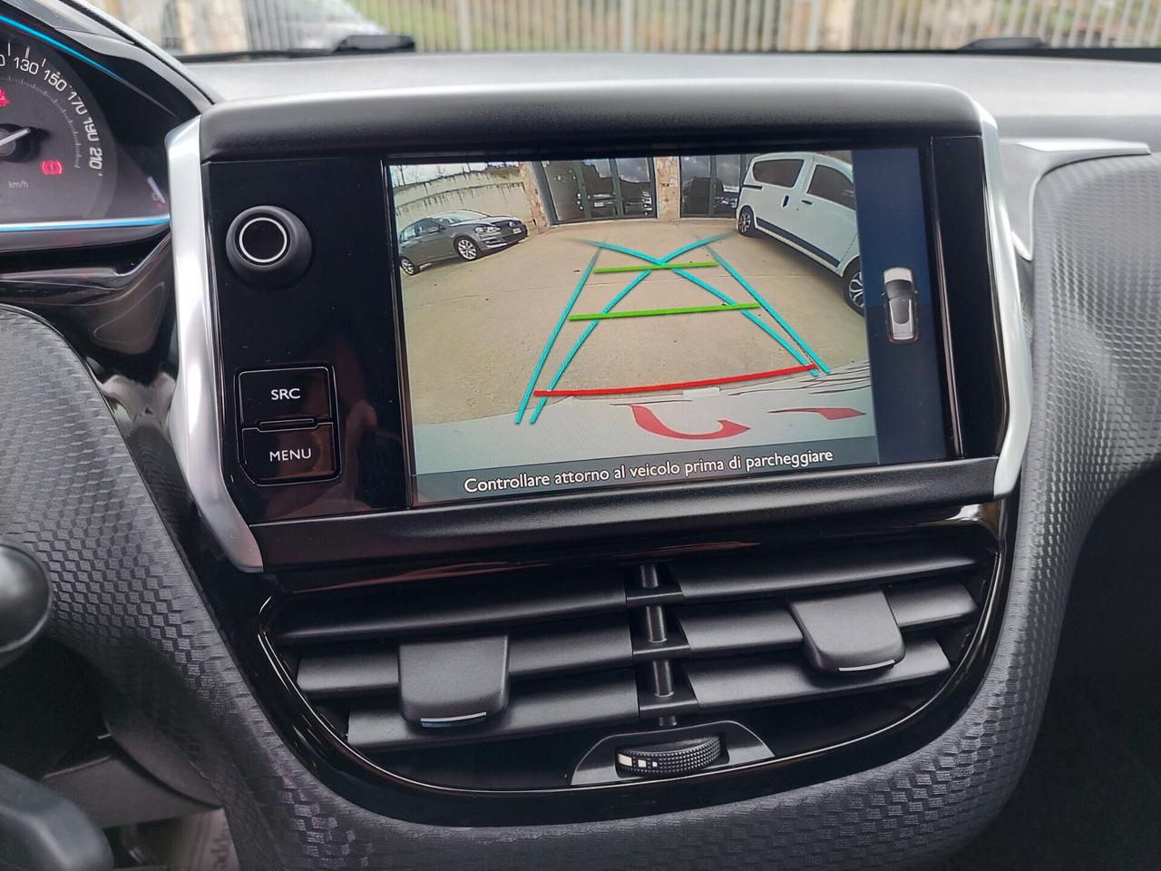 Peugeot 2008 BlueHDi 100cv Allure