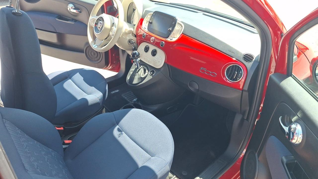 Fiat 500 C 1.0 Hybrid Red SOLI 32.000 KM!!!