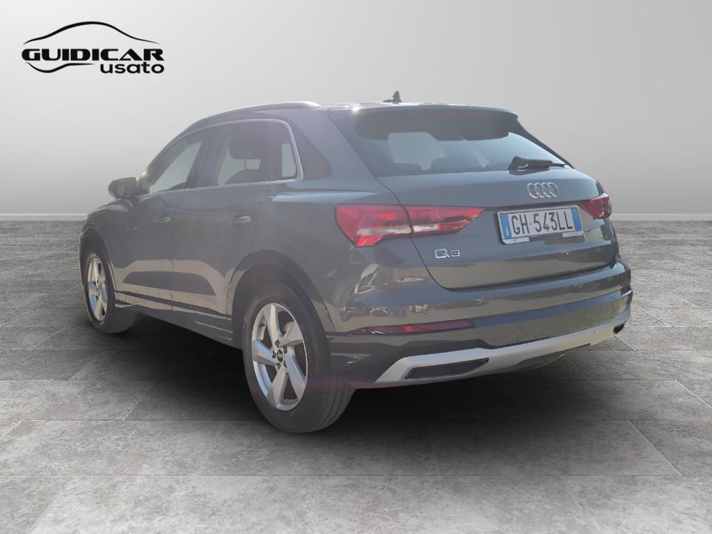 AUDI Q3 2 serie - Q3 35 TFSI Business Advanced
