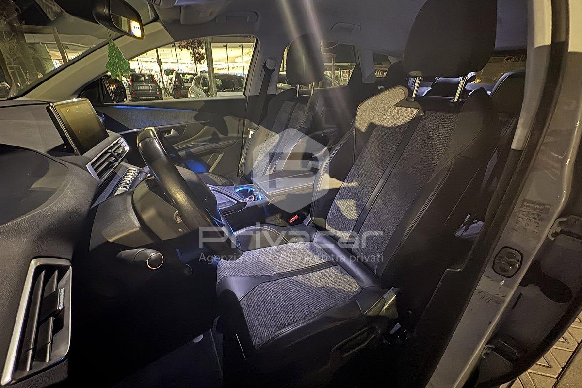 PEUGEOT 3008 PureTech Turbo 130 S&S Allure