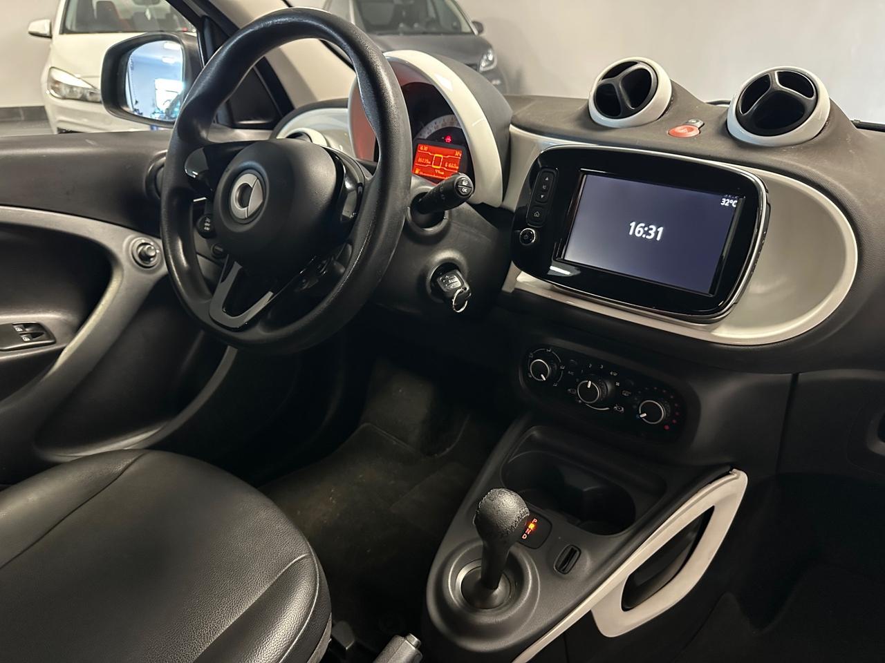 SMART FORFOUR 1.0 AUTOMATICA 71CV PRONTA CONSEGNA