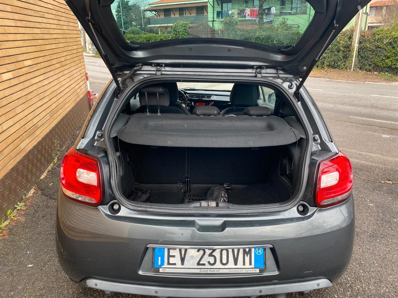 Ds DS3 3 1.2 VTi 82 So Chic