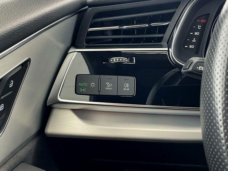 Audi Q8 Q8 50 TDI 286 CV quattro tiptronic Sport