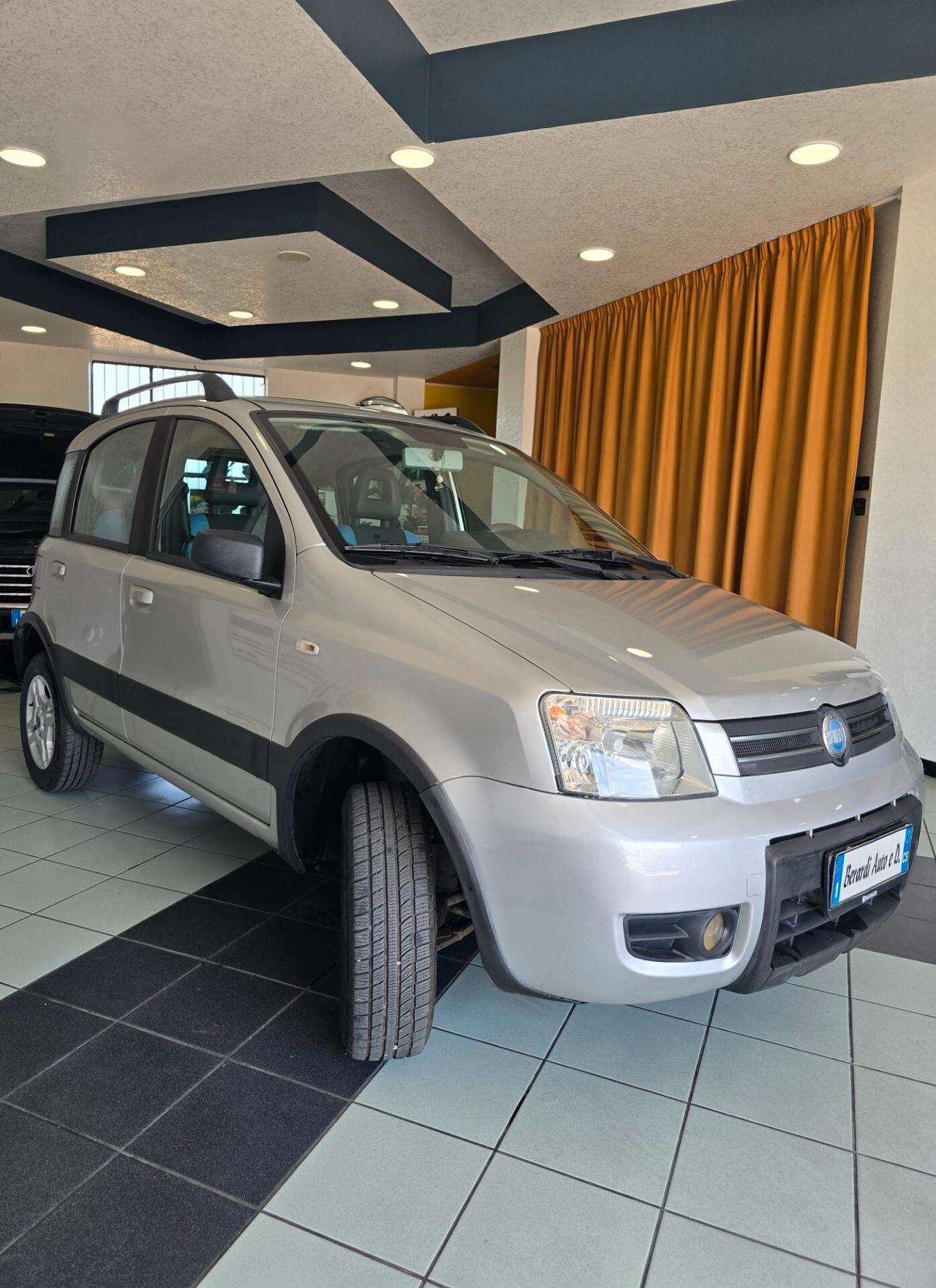 Fiat Panda 1.3 MJT 16V 4x4 Climbing