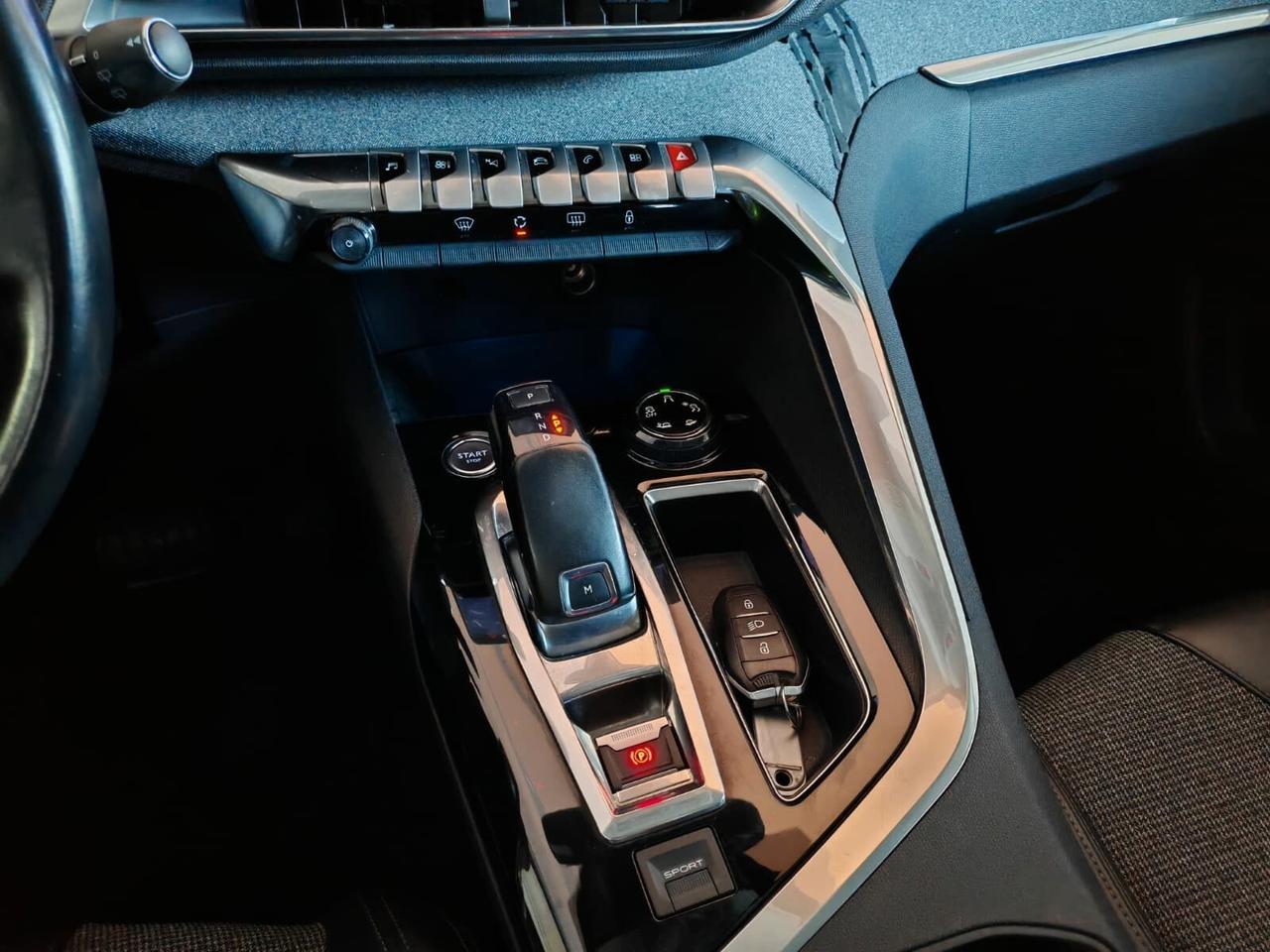 Peugeot 3008 Bluehdi 120 S&S Eat6 Allure