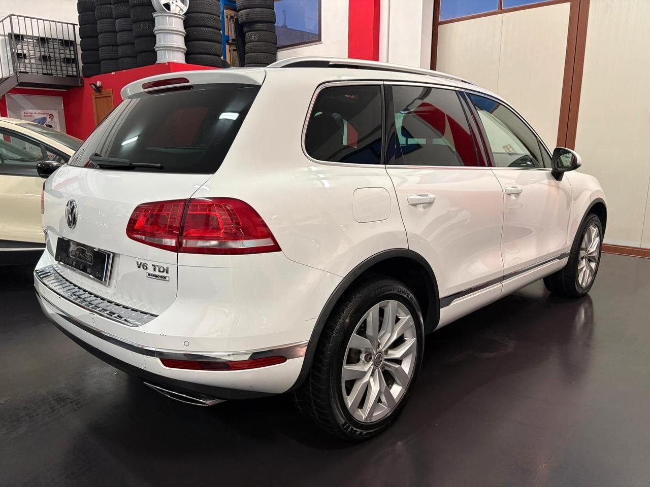Volkswagen Touareg 3.0 TDI 204 CV tiptronic BlueMotion Techn. Executive