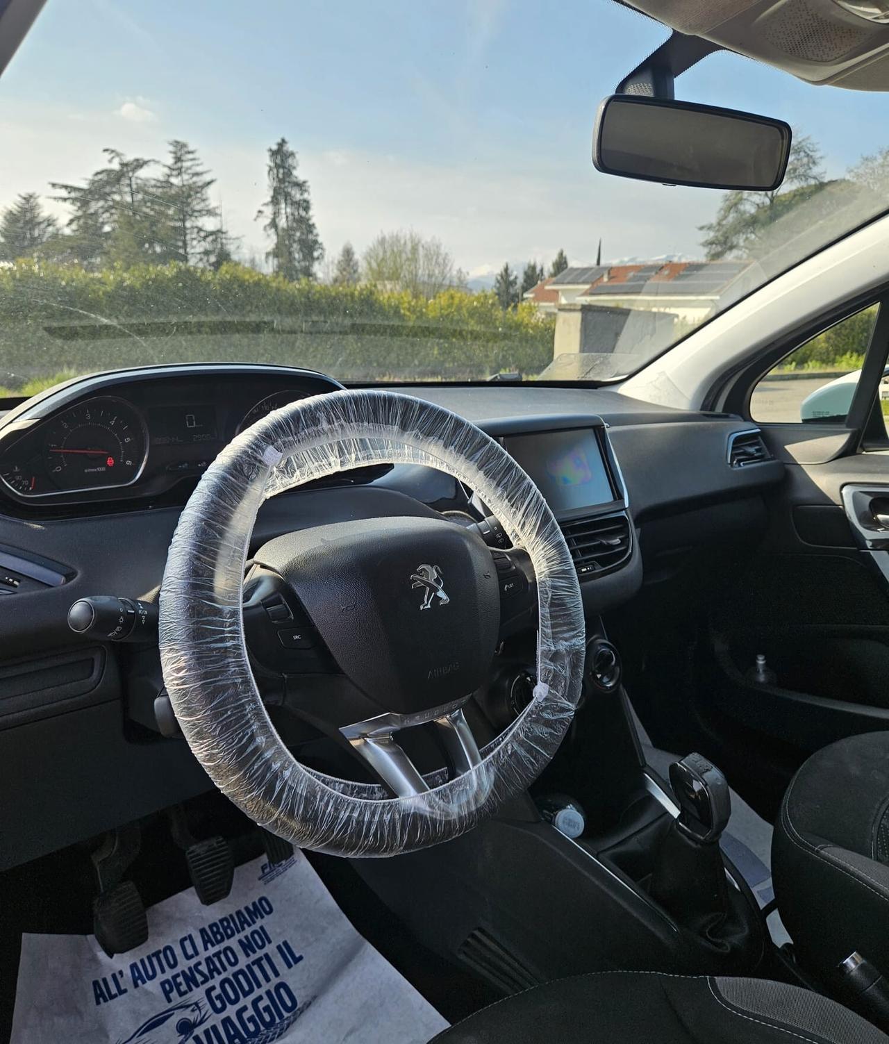 Peugeot 208 1.4 HDi NEOPATENTATI