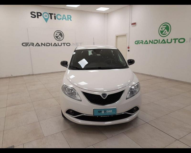 Lancia Ypsilon III 2015 1.2 Gold 69cv