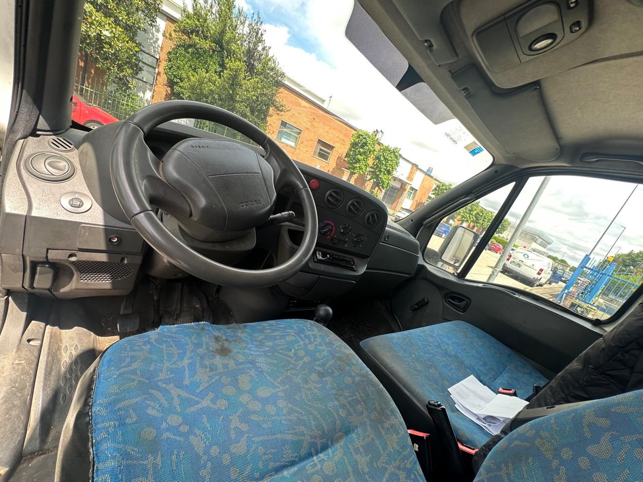 Iveco Daily 65C15 65 quintali con sponda idraulica pantene C
