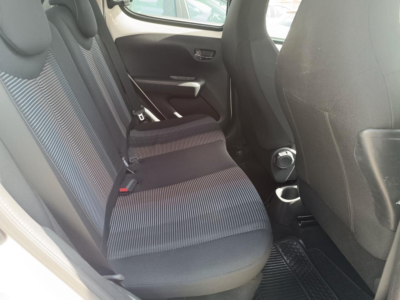 Peugeot 108 PureTech 82 5 porte Active TOP!