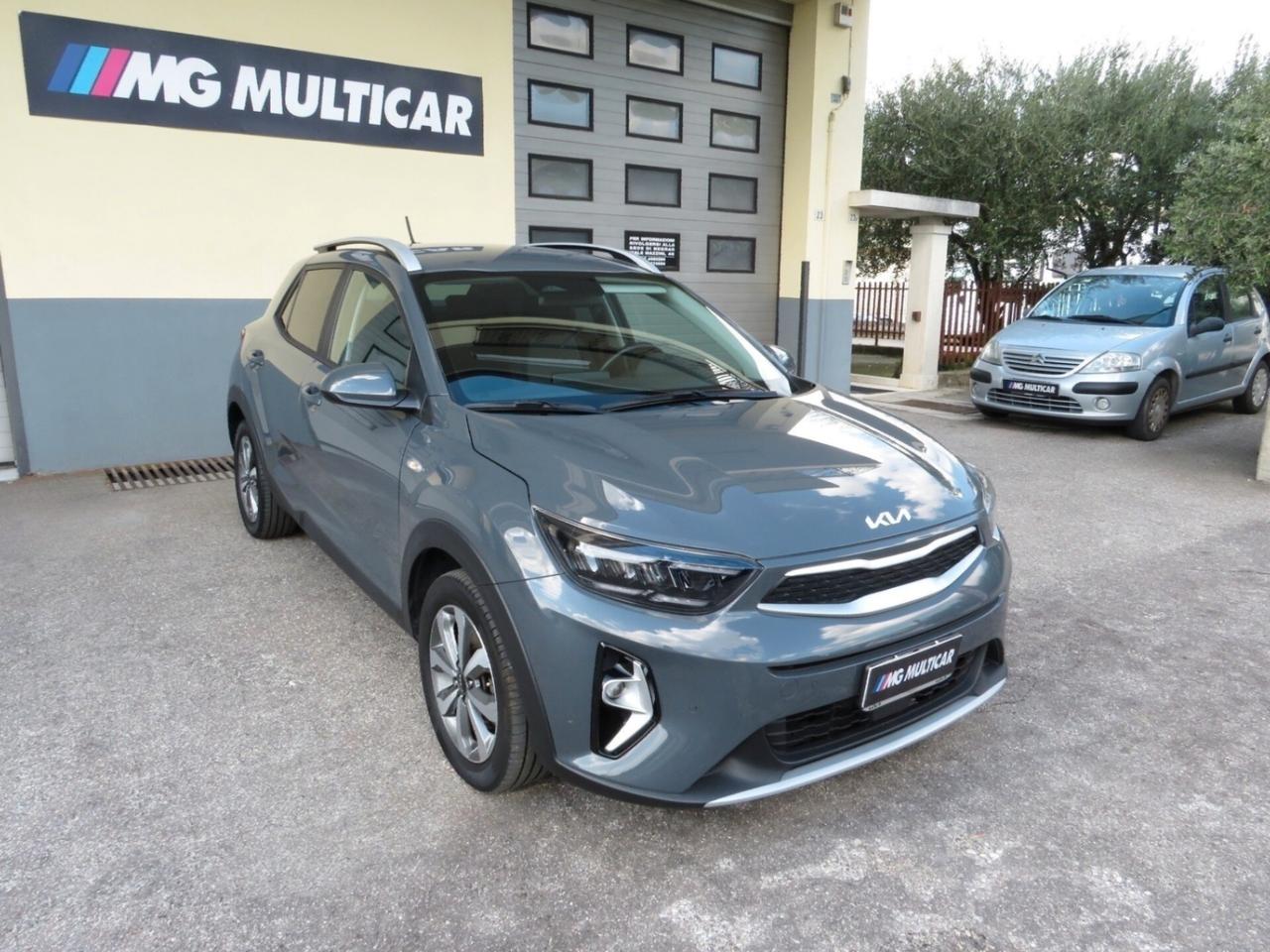 Kia Stonic 1.2 Urban 84cv. full led/adas/retroc/android-apple